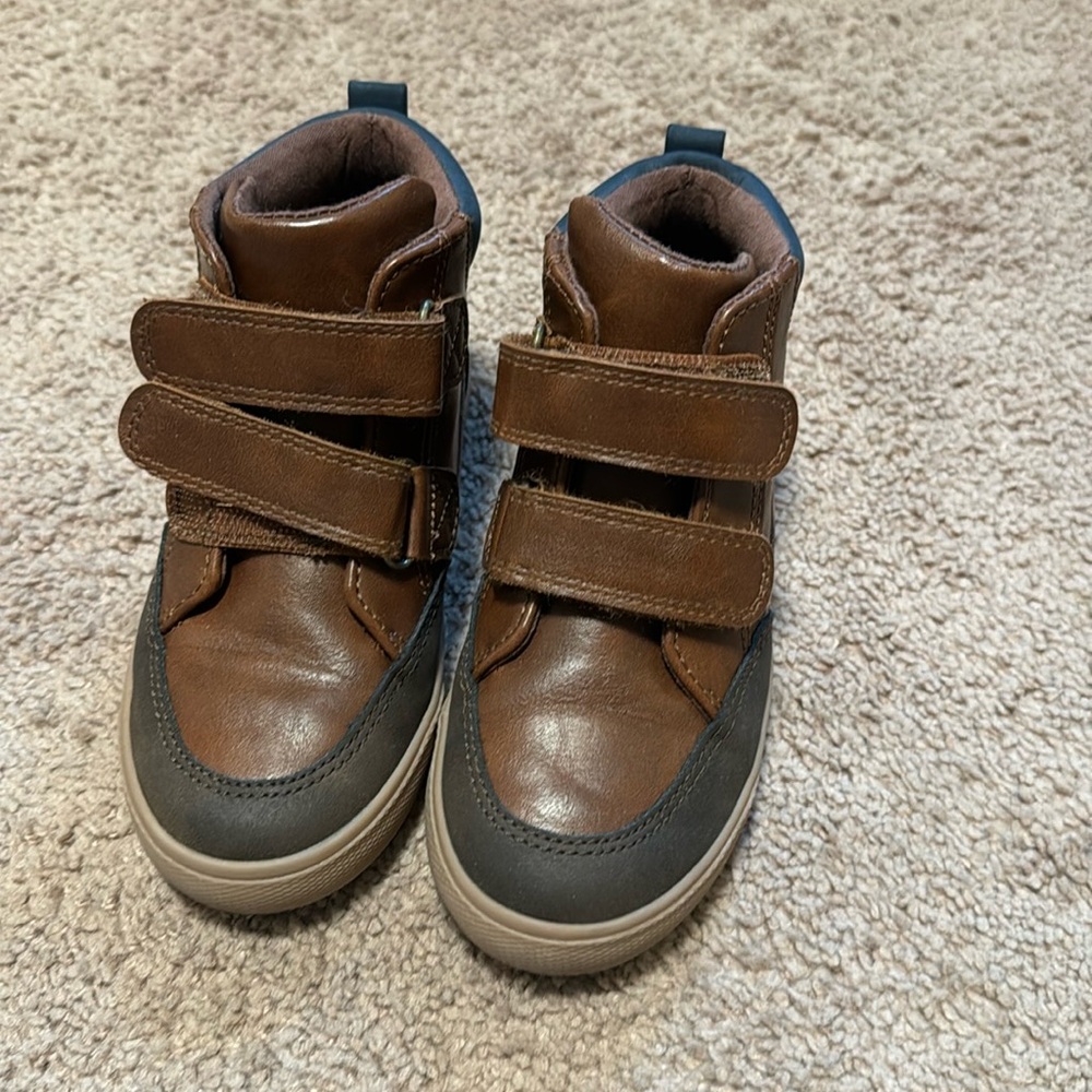 High top leather Velcro